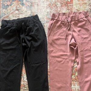 Lululemon Joggers, lot of 2, size 6, like new condition, dress up!